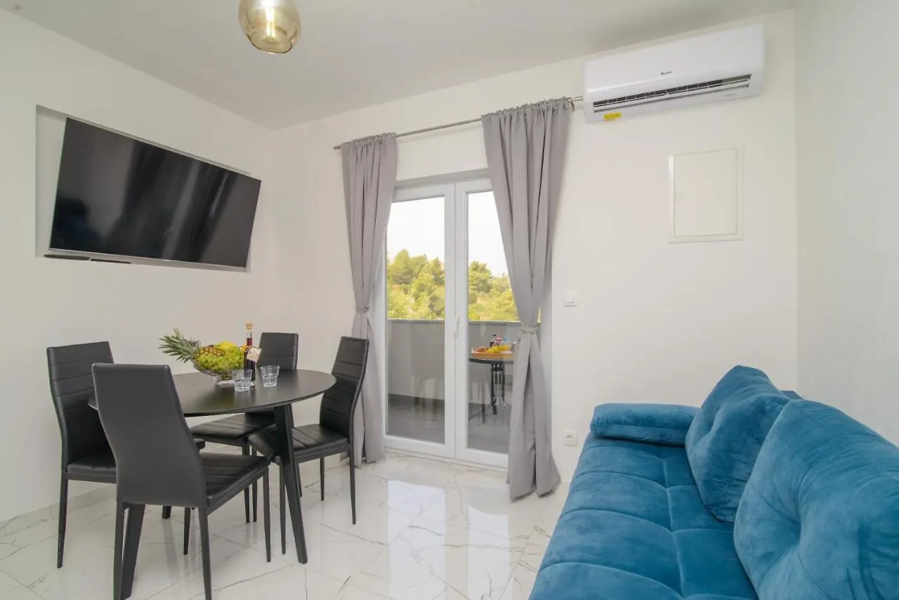 Apartments Pelja Trogir