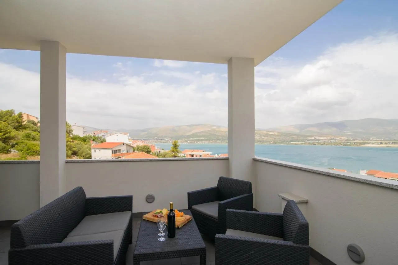 Apartments Pelja Trogir